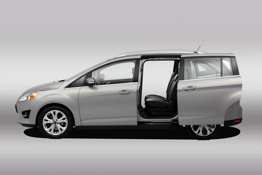  Ford C-Max 2011 года  (US) (фото 45 из 64)